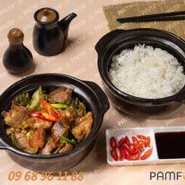 2. Cơm Trắng thịt vịt xào lá húng