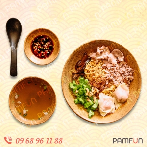 Mì Trộn, Cay/(Sủi Cảo, Há Cảo, Thịt Heo, Sốt Đặc Biệt Singapore)